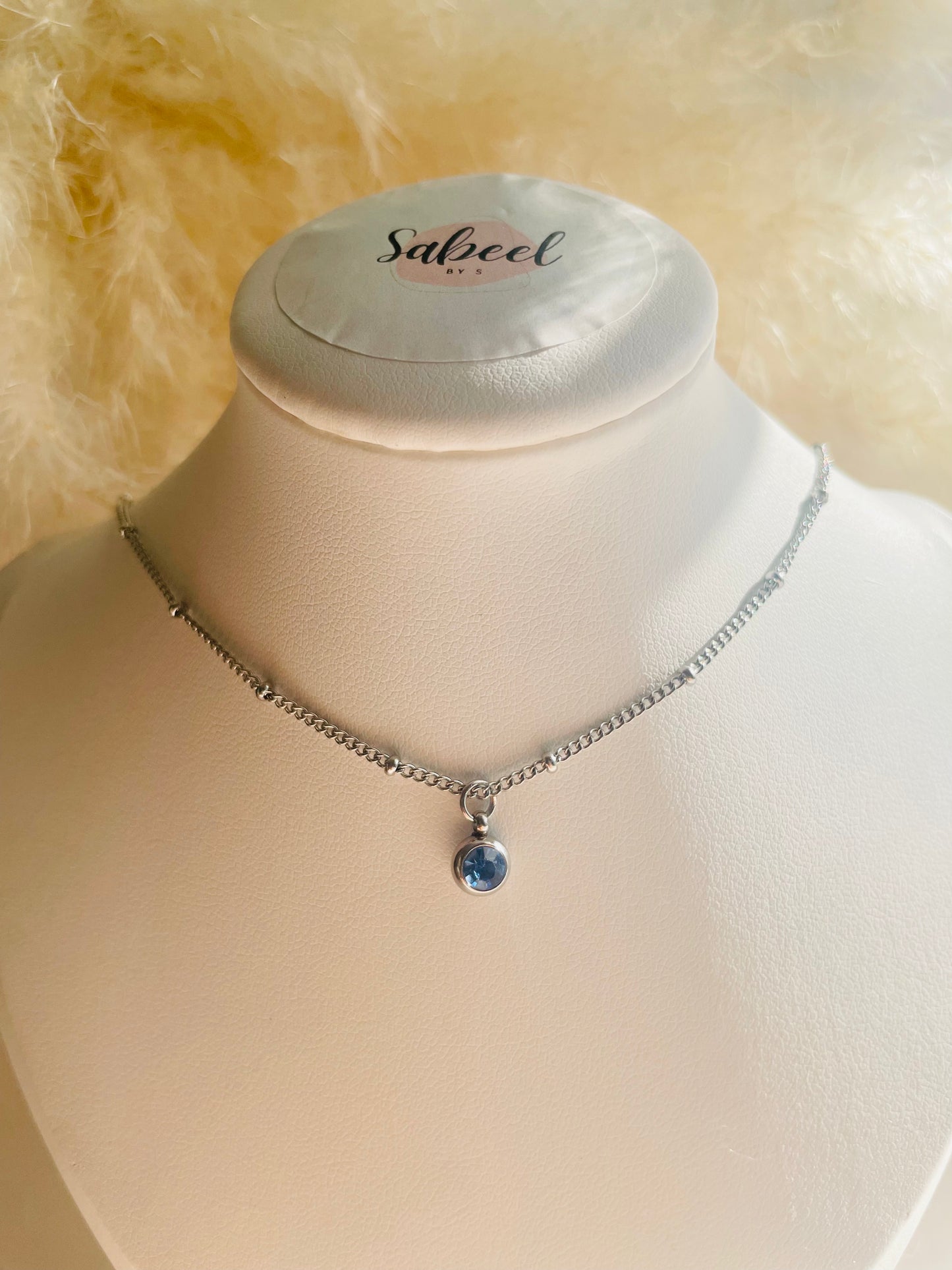 Collier Julia
