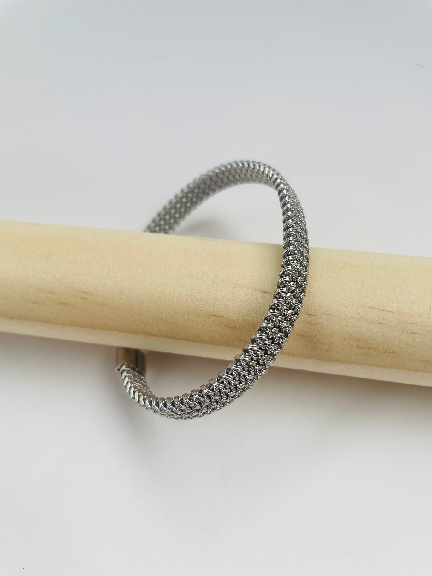 Bracelet jonc en maille