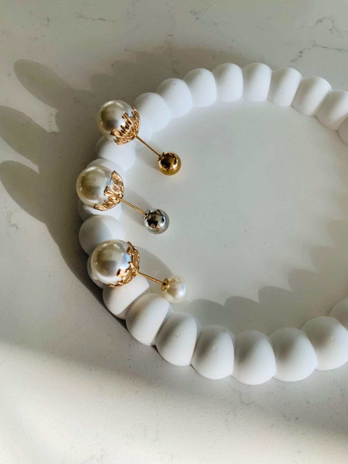 Broche en double perle