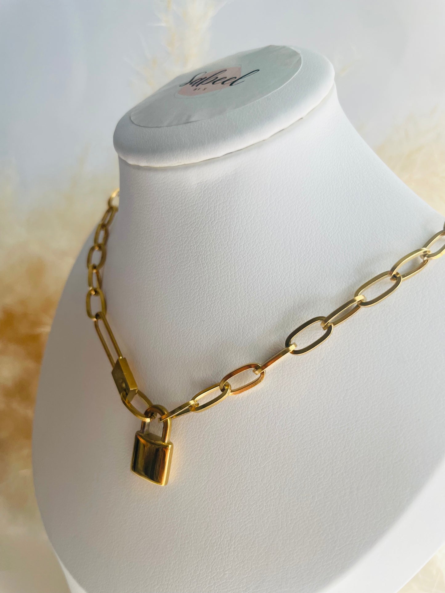 Collier Cadenas