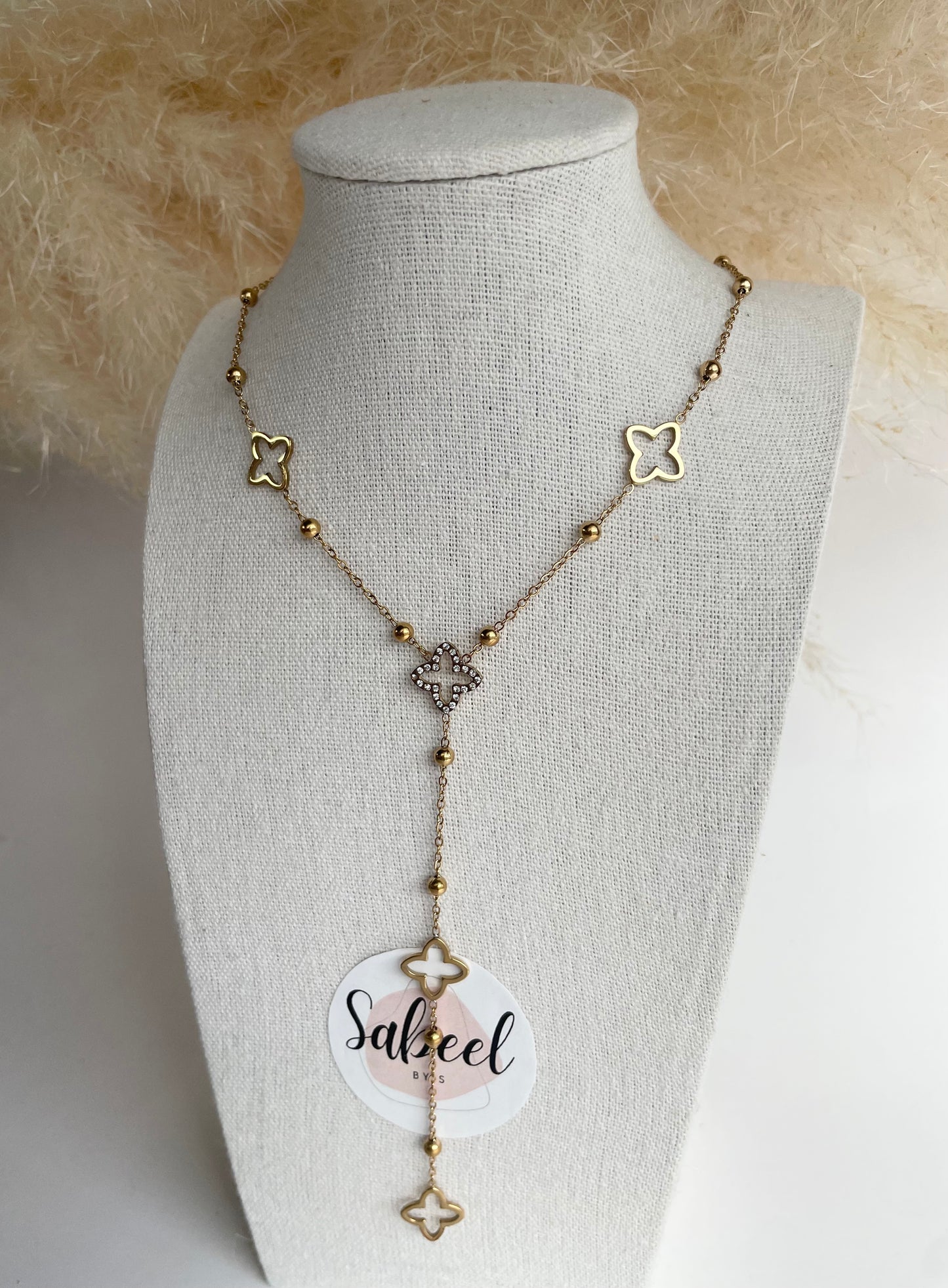 Collier Y Aya