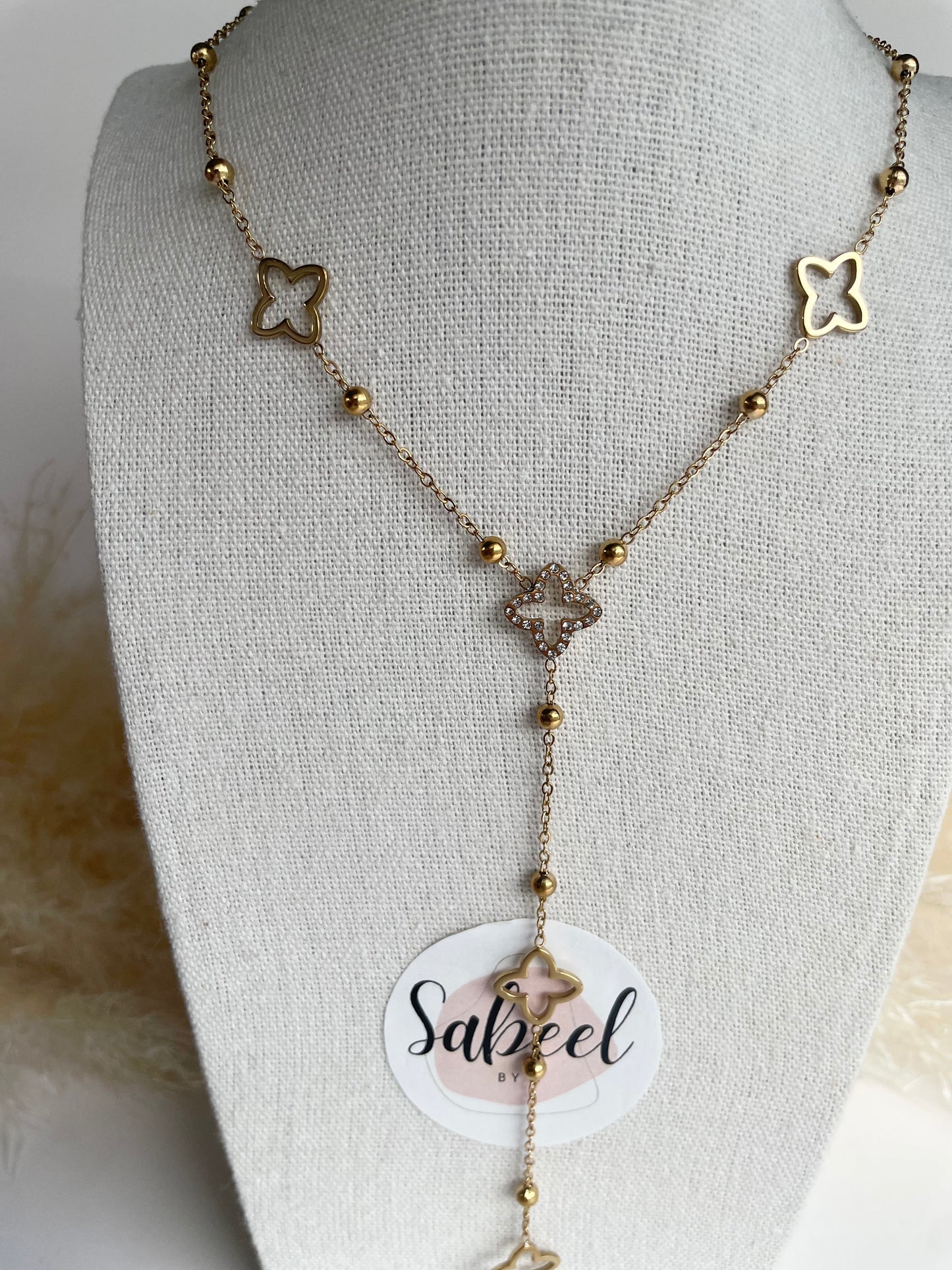 Collier Y Aya