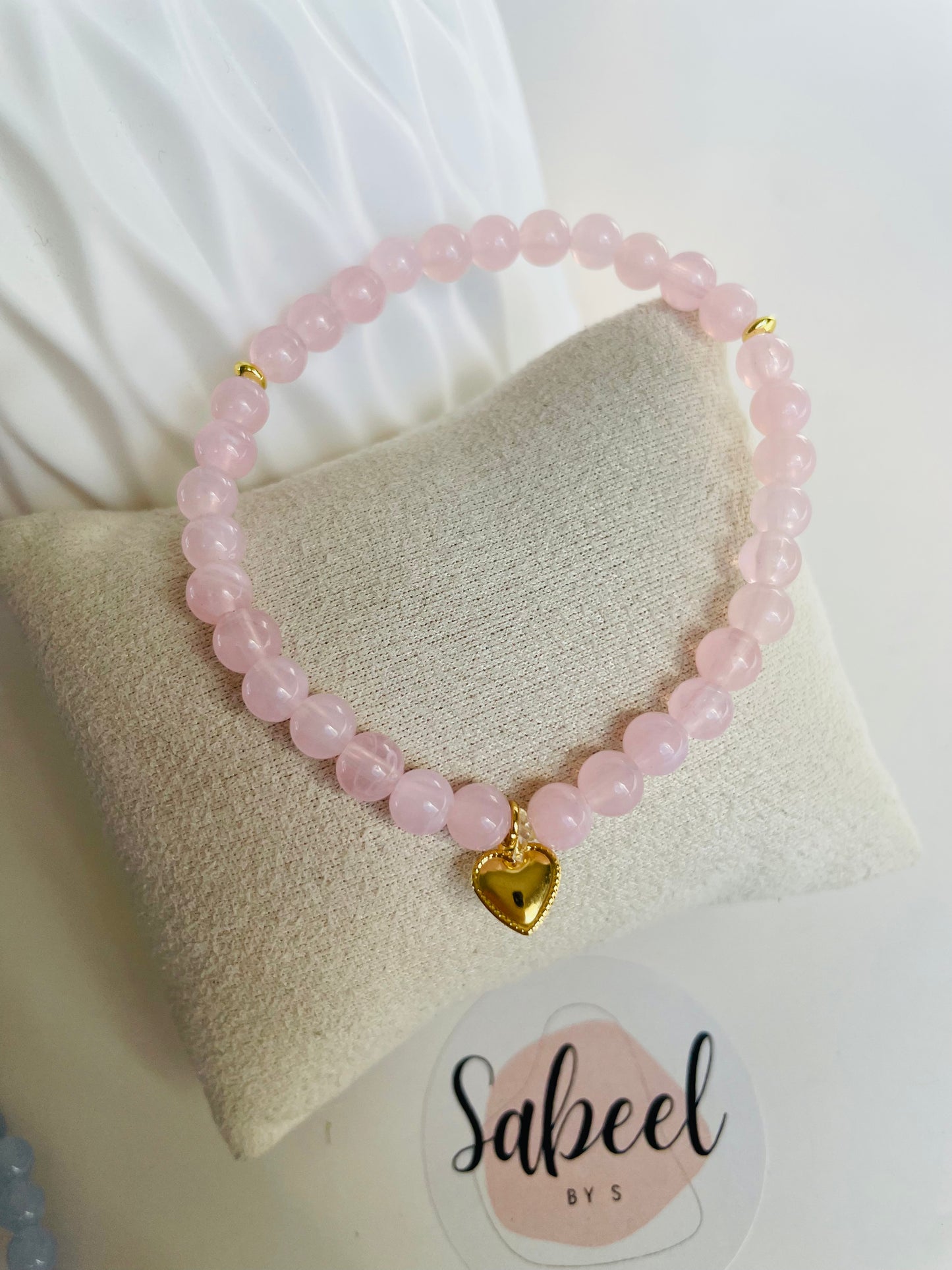 Bracelet Tasbih rose pâle avec breloque cœur doré